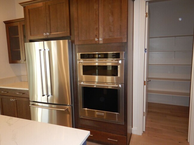 Building Photo - Regency at Caramella Ranch