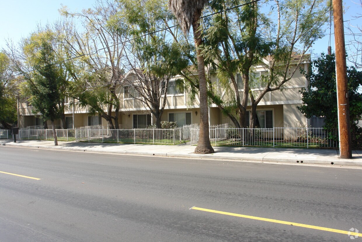 Building Photo - 7639 Kester Ave