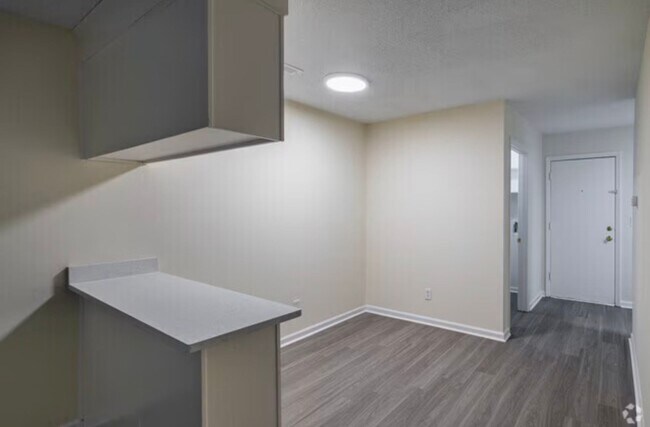 Building Photo - The Folly Townhomes - Your Next Place To Call Home