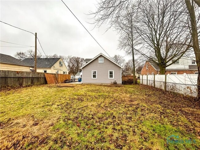 Building Photo - 2347 Bucklew Dr