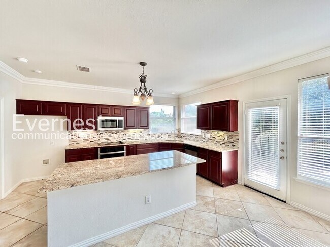 Building Photo - 6458 Riverside Dr