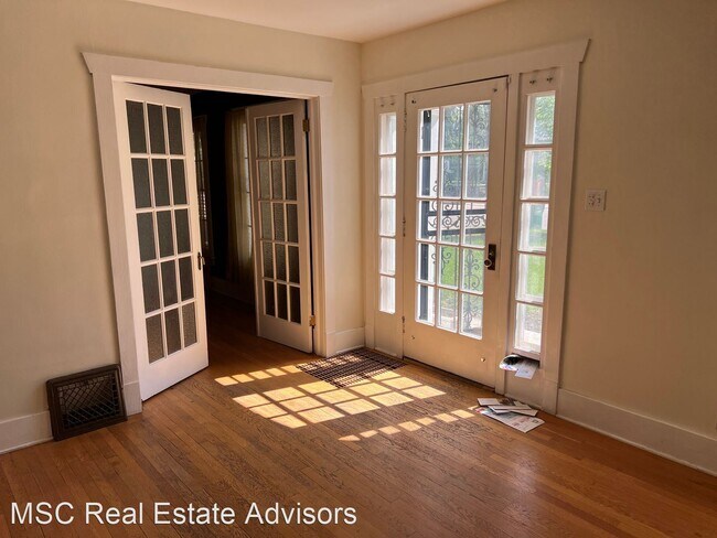 Building Photo - 3 br, 1 bath House - 2751 S Grant St