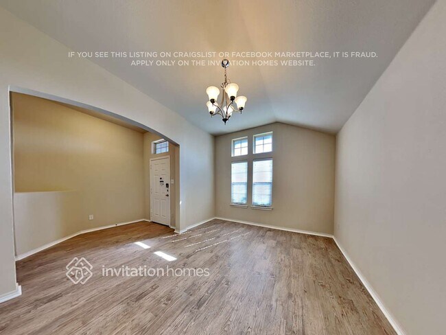 Foto del edificio - 4348 Rockmill Trail