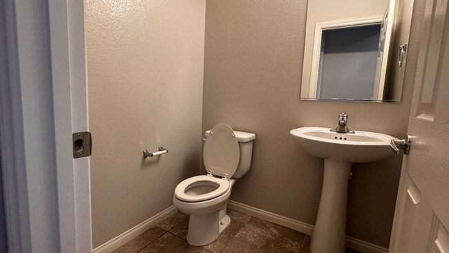 Building Photo - 2296 Sky Island Dr
