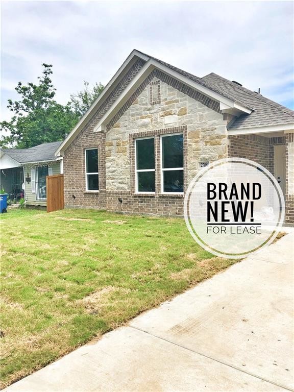 Building Photo - 2708 Fernwood Ave