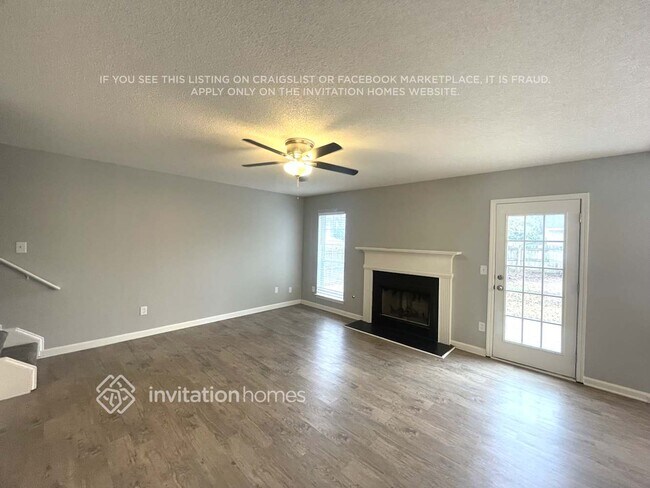 Building Photo - 4578 Grove Park Way NW