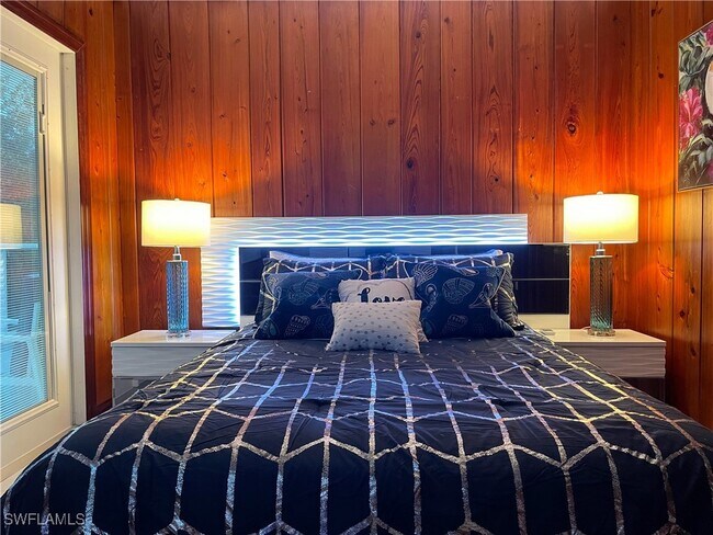 Foto del edificio - 317 Nature View Ct