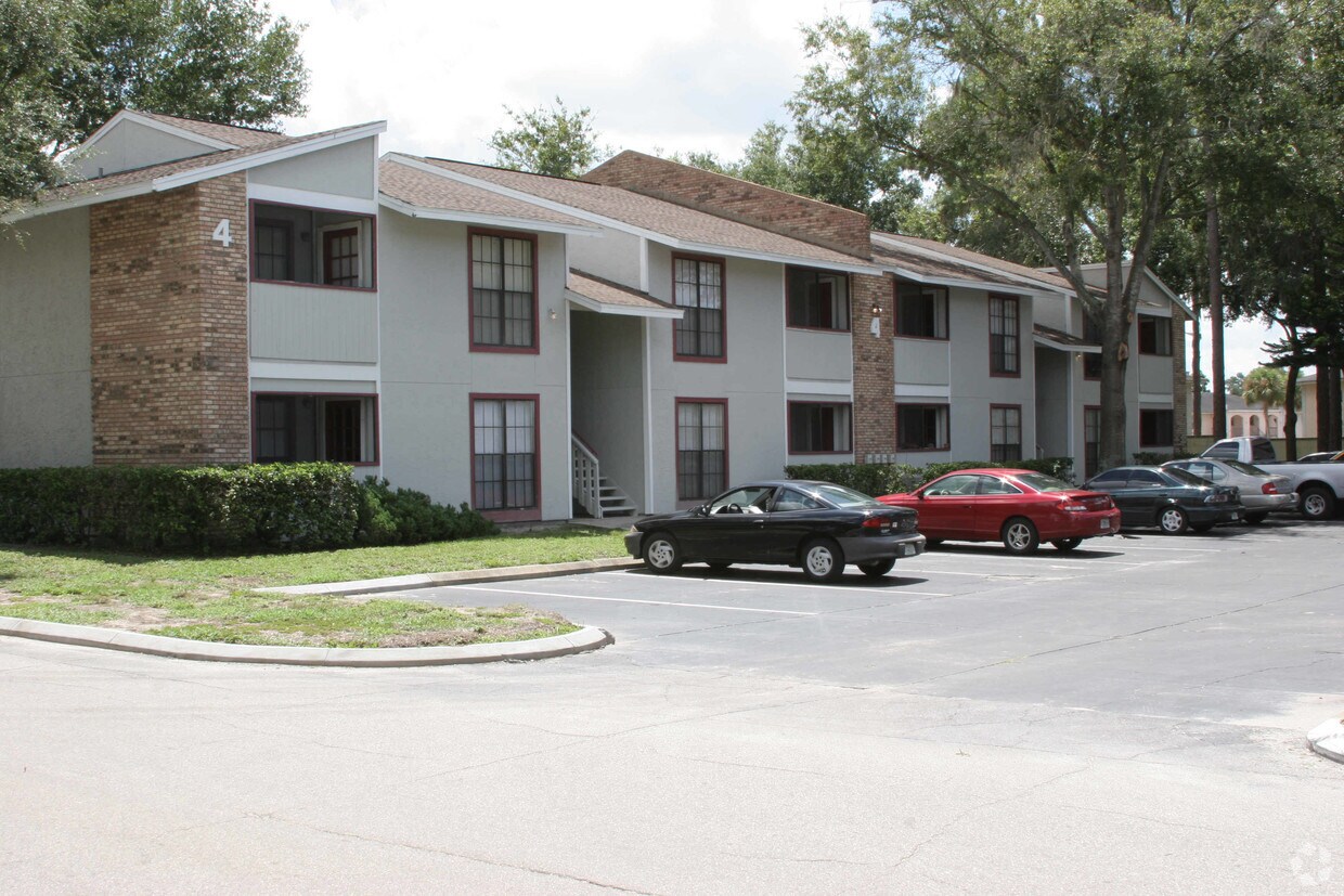 Grand Pavilion Apartments Tampa, FL