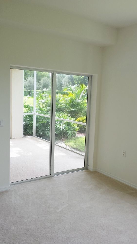Building Photo - 365 Stella Maris Dr N