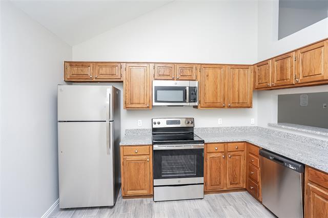 Building Photo - 7212 Blackthorn Dr