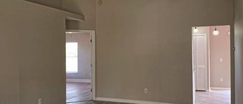 Building Photo - 6617 Coral Cove Dr