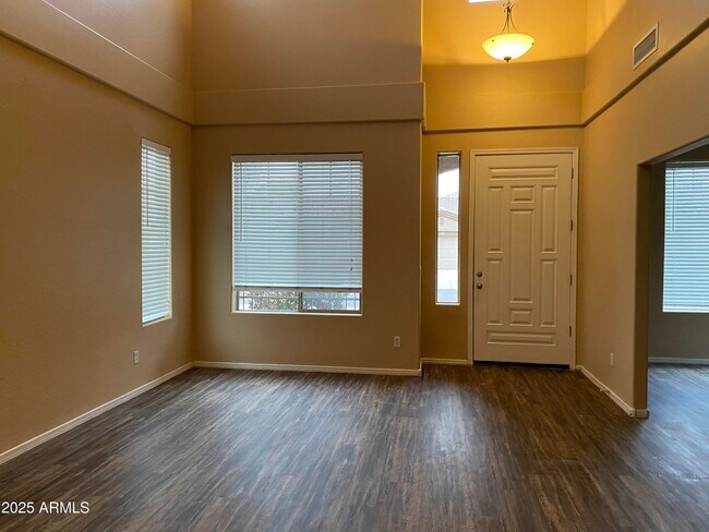 Foto del edificio - 3402 W Galvin St