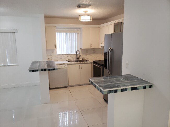 Foto del edificio - 18616 SW 100th Ave