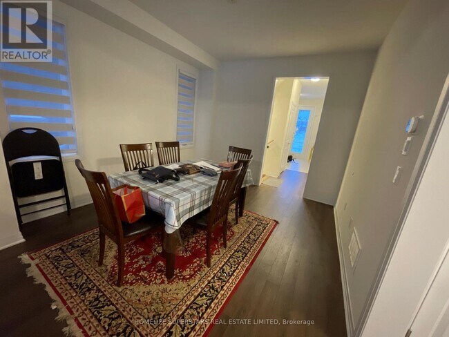 Photo du bâtiment - 78 Conboy Dr