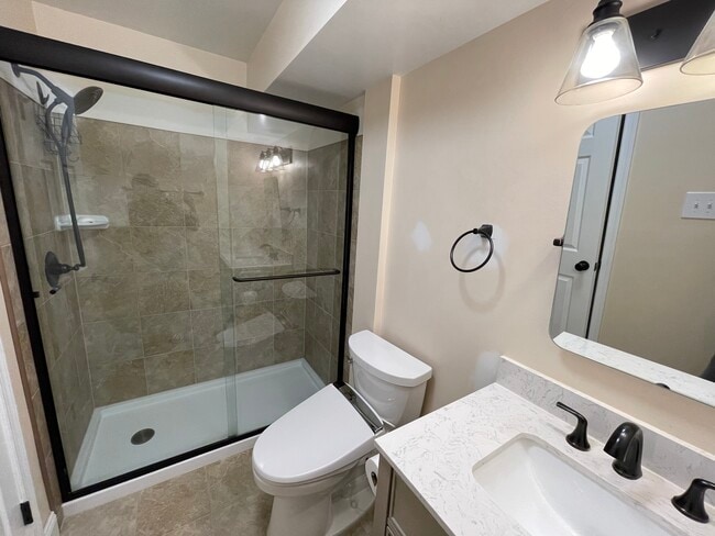 Basement bath - 10012 Beacon Pond Ln House