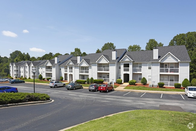 Building Photo - Brentwood Chase