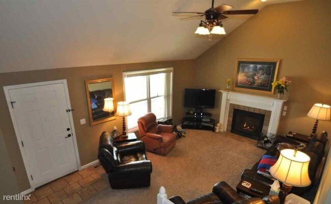 Building Photo - 4 br, 3 bath House - 4331 SW Misty Harbor Dr