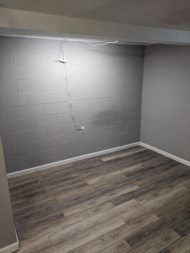 Foto del edificio - 1425 North Willow