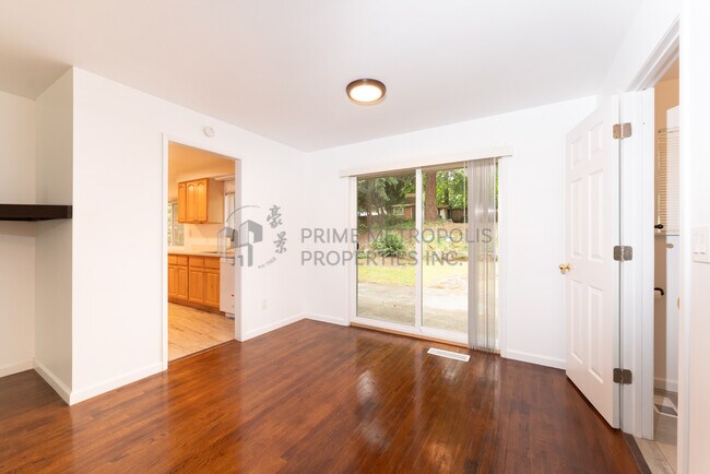 Foto del edificio - 13033 27th Ave NE
