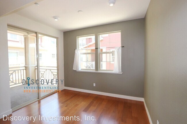 Building Photo - 3 br, 3.5 bath House - 6068 Old Quarry Loop