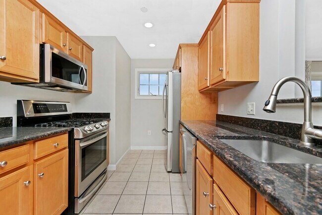 Photo - 260 Main St Apartment