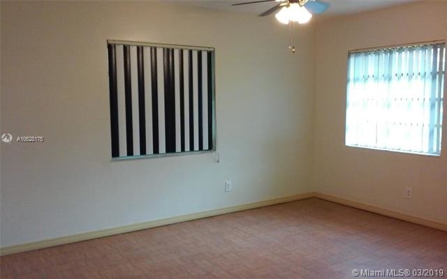Foto del edificio - 218 SW 10th St