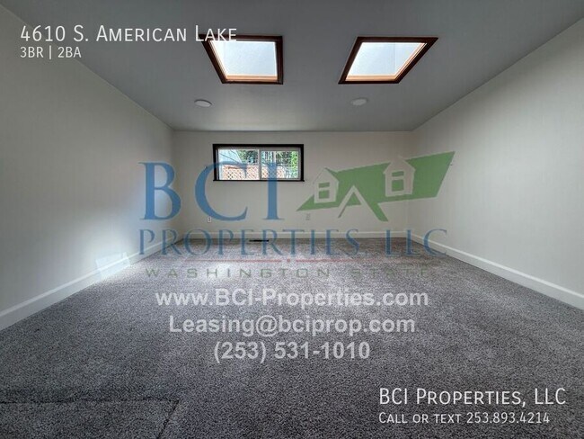 Foto del edificio - 4610 S American Lake Blvd