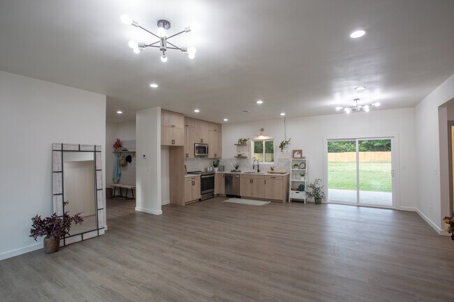 Foto del edificio - 1617 N Hampton Ave