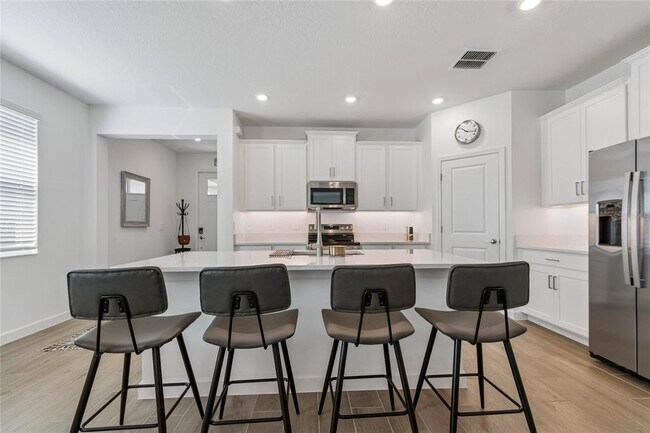 Building Photo - 31735 Griffin Sands Ln