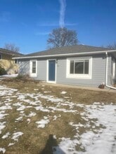 Building Photo - 512 E 77th Ave