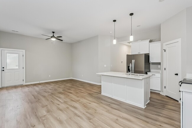 Foto del edificio - 917 S Logan St