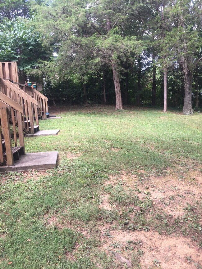 Patio trasero y porche - 2002 Belle Terra Rd