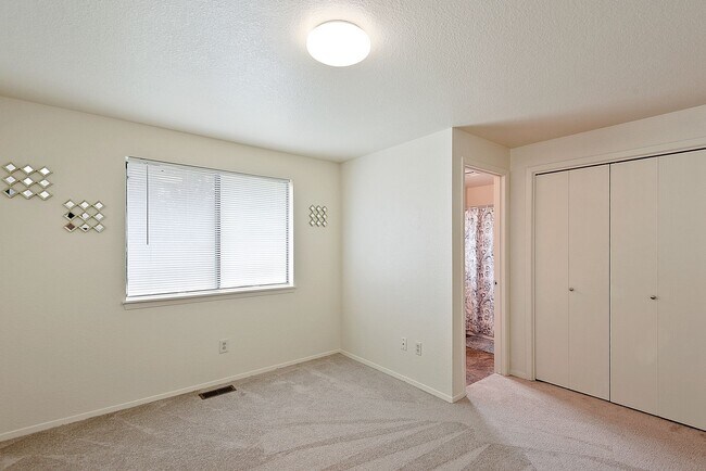 Foto del edificio - 10357 W Cory St