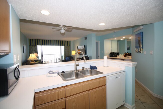 Foto del edificio - Cherry Grove Winter Rental! Check it out NOW!