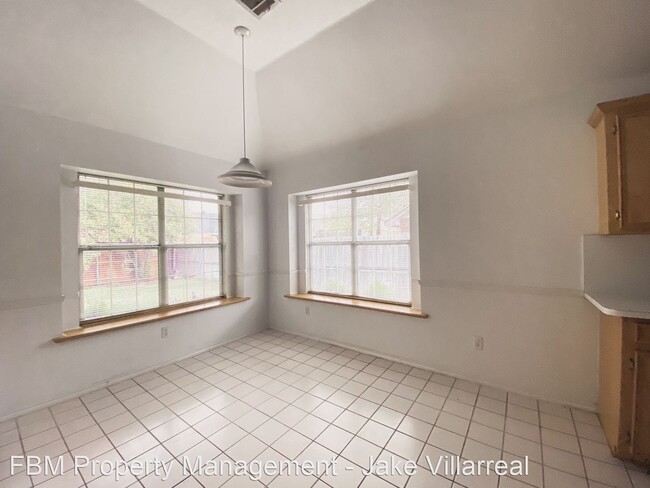 Building Photo - 3 br, 2 bath House - 217 Morene Ave