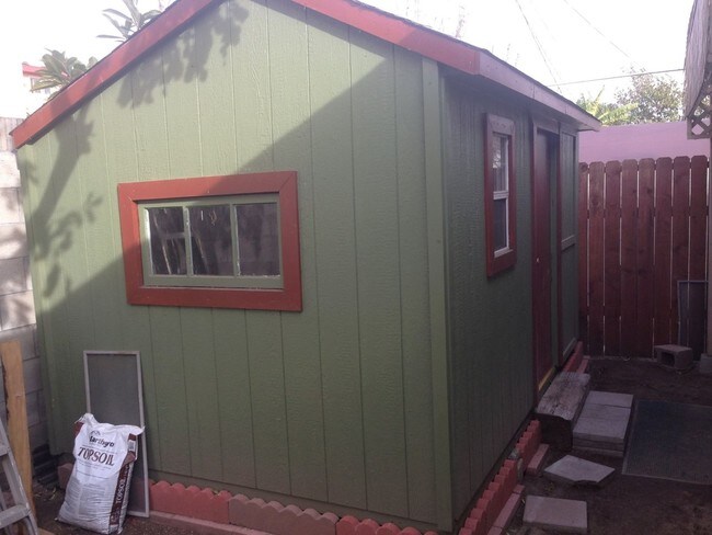 Building Photo - 54 S Lotus Ave