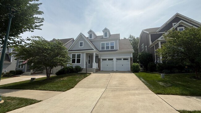 Foto del edificio - Craftsman-Style Home in Embrey Mill