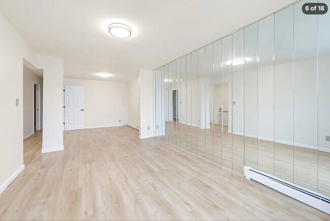Foto del edificio - 120 Beach St