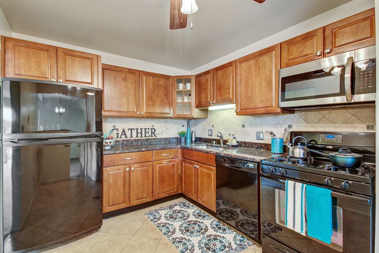 Stonebridge of Arlington Heights Apartments 650 W Rand Rd Arlington