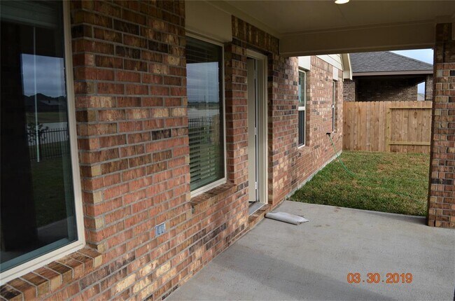 Foto del edificio - 23718 Piedmont Forest Dr