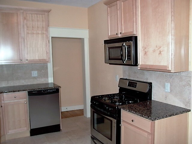 Building Photo - 1153 Portland Pl