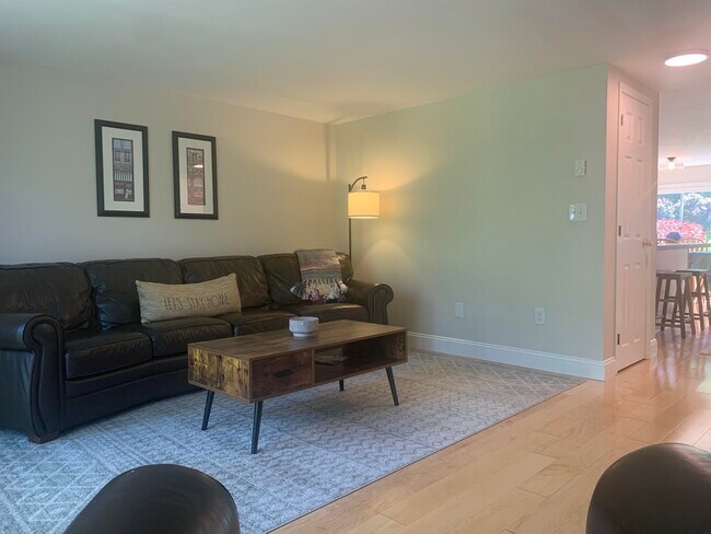 Foto del edificio - 508 Piscassic St