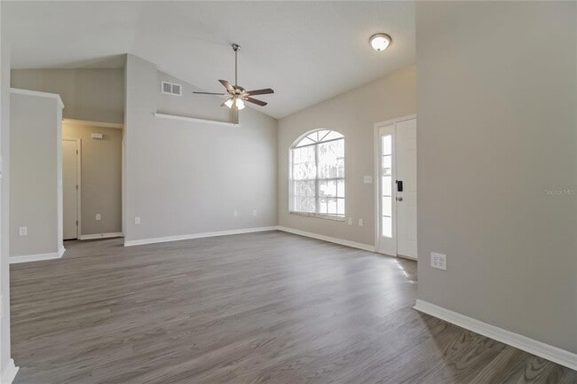 Foto del edificio - 2665 Oak Run Blvd