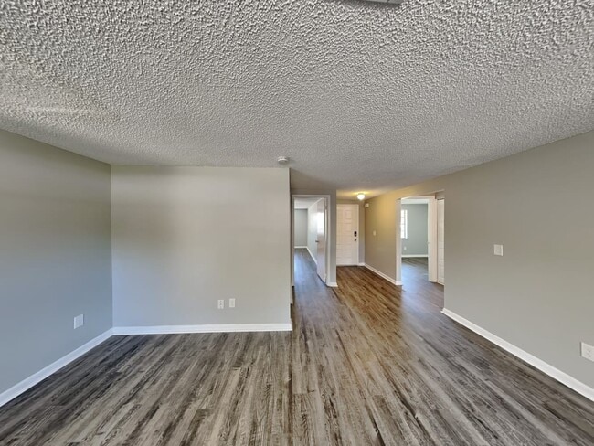 Building Photo - 7002 Almendariz Way
