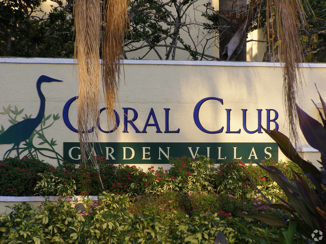 Coral Club At The Hammocks Apartments Miami, FL