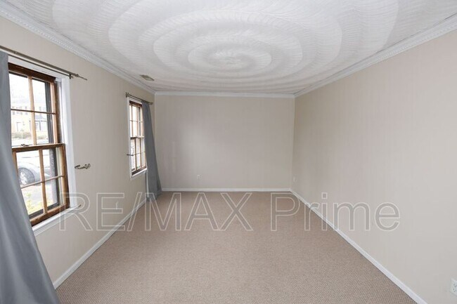 Building Photo - 1007 River Birch Ct