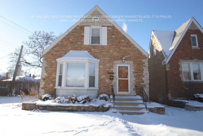 Building Photo - 6016 N Austin Ave