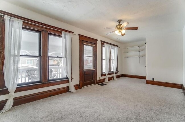 Building Photo - 888-890 Studer Ave
