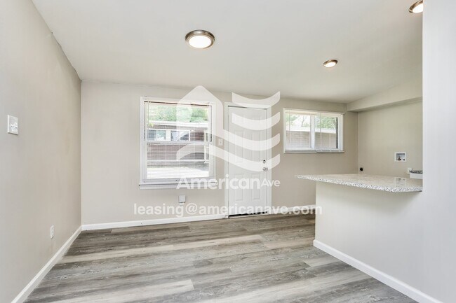 Foto del edificio - 830 St Anthony Ln