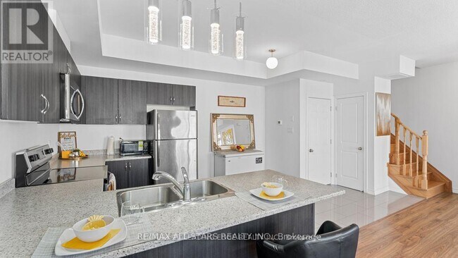 Photo du bâtiment - 1779 Rex Heath Dr